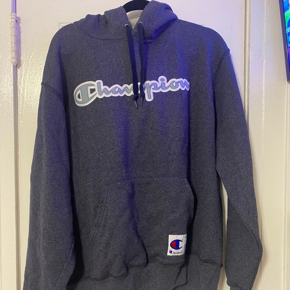 CHAMPION GREY HOODIE SIZE LARGE *NEW*